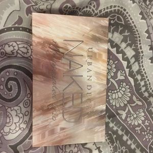 Urban Decay illuminated trio